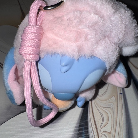 Popmart stitch eat something before sleep - Picture 2 of 3